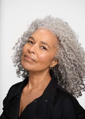 menopause-why-is-my-skin-so-sensitive-what-to-do-about-it